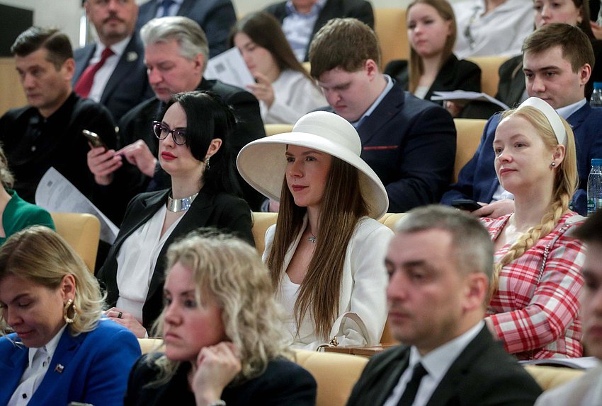 Всероссийская конференция по развитию представительных органов муниципальных образований и общественного самоуправления на региональном и местном уровнях с опорой на традиционные российские духовно-нравственные и культурно-исторические ценности