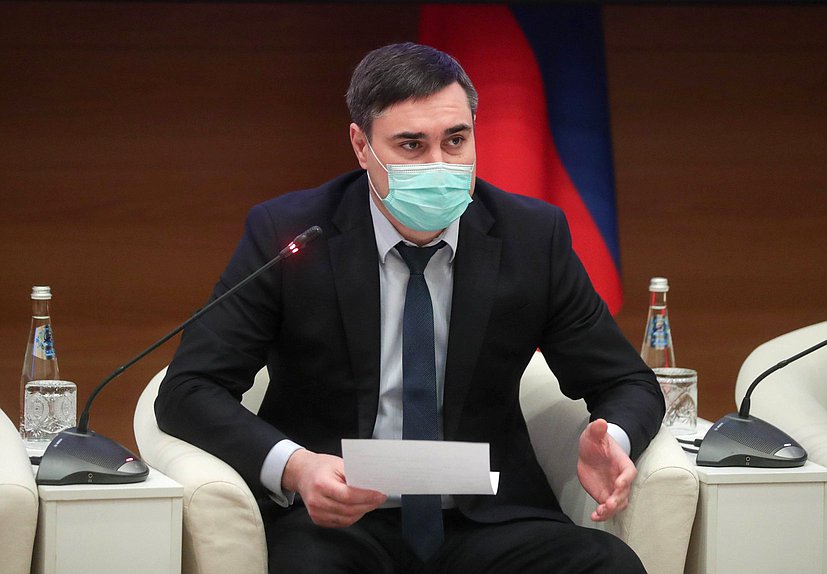 Председатель Комитета по охране здоровья Дмитрий Хубезов