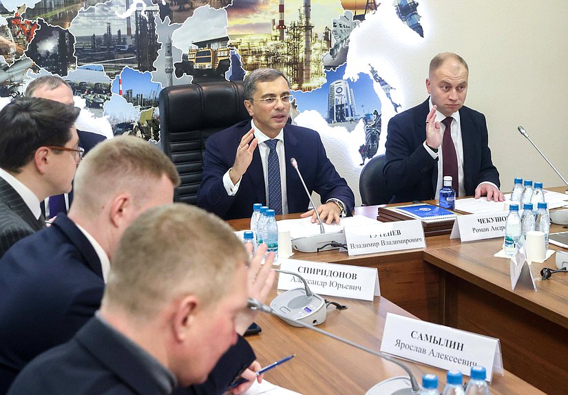 Председатель Комитета по промышленности и торговле Владимир Гутенев