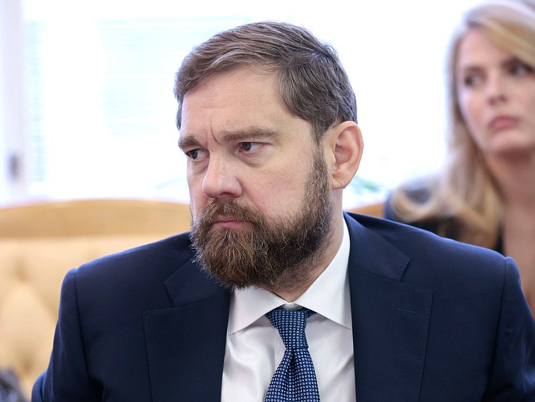 Руководитель Федерального агентства по делам национальностей Игорь Баринов