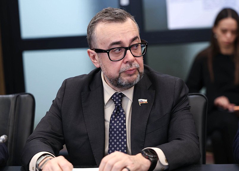 Член Комитета по физической культуре и спорту Александр Воробьев