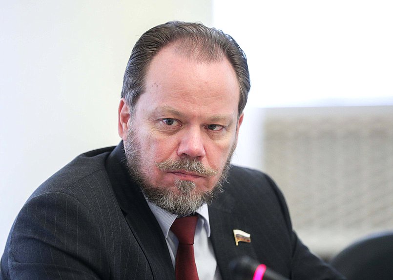 Первый заместитель Председателя Комитета по культуре Александр Шолохов