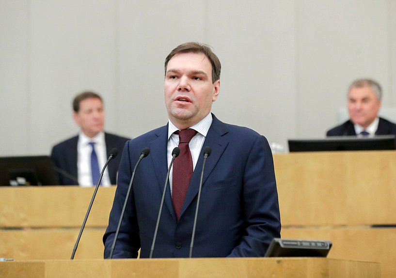 Председатель Комитета по информационной политике, информационным технологиям и связи Леонид Левин