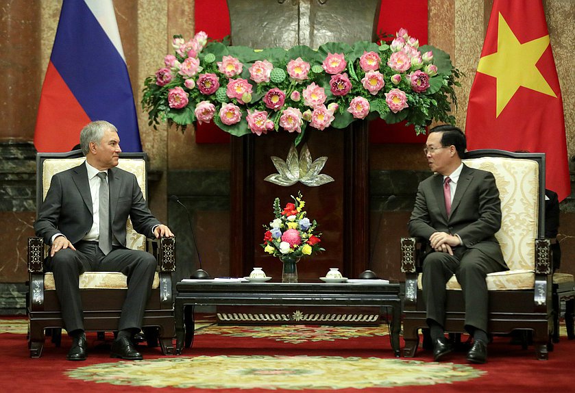 Chairman of the State Duma Vyacheslav Volodin and President of the Socialist Republic of Vietnam Võ Văn Thưởng