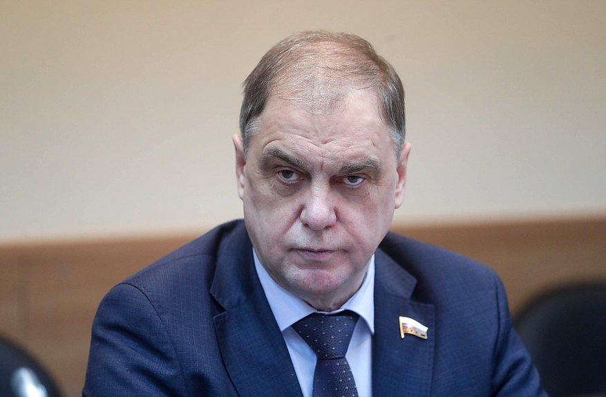 Член Комитета по экологии, природным ресурсам и охране окружающей среды Александр Скачков