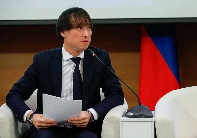 Председатель Комитета по туризму и развитию туристической инфраструктуры Сангаджи Тарбаев