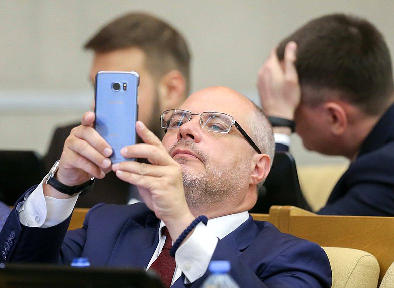 Председатель Комитета по развитию гражданского общества, вопросам общественных и религиозных объединений Сергей Гаврилов