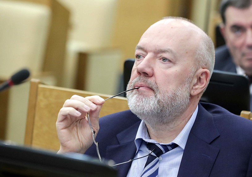 Председатель Комитета по государственному строительству и законодательству Павел Крашенинников
