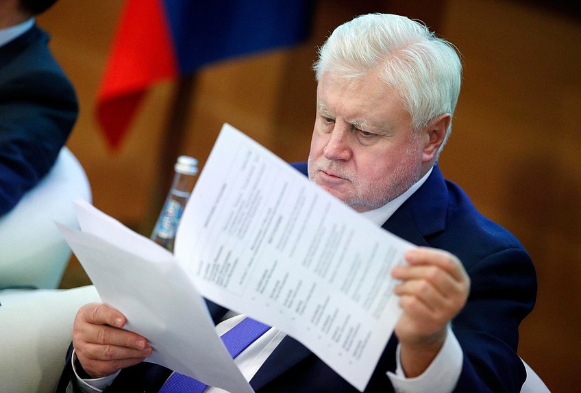 Руководитель фракции «Справедливая Россия — За правду» Сергей Миронов