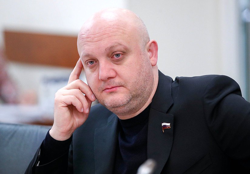 Член Комитета по энергетике Муслим Татриев