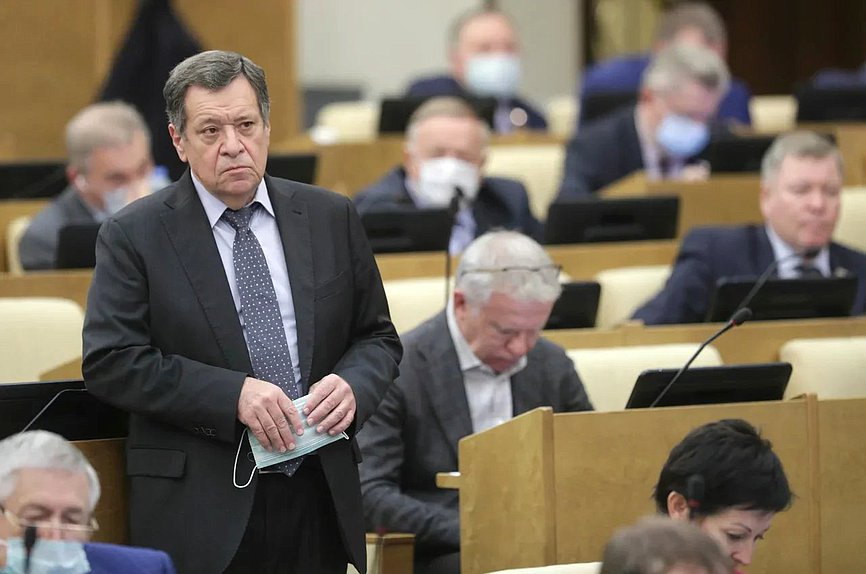Председатель Комитета по бюджету и налогам Андрей Макаров