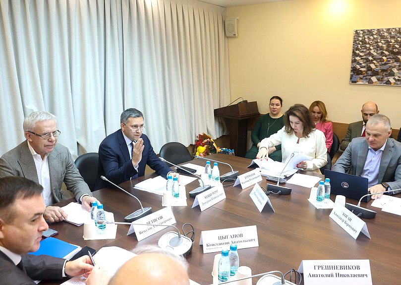 Заседание Комитета по экологии, природным ресурсам и охране окружающей среды