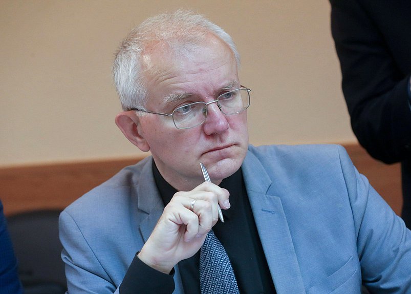 Депутат Астраханской областной Думы Олег Шеин