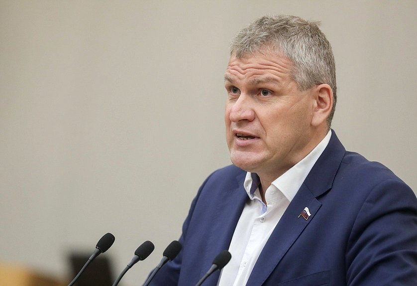Член Комитета по охране здоровья Алексей Куринный