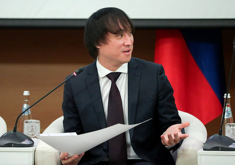 Председатель Комитета по туризму и развитию туристической инфраструктуры Сангаджи Тарбаев