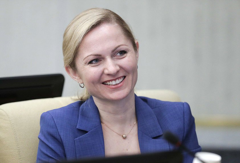 Член Комитета по транспорту и строительству Ирина Чиркова