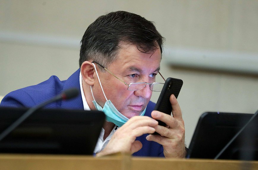 Член Комитета по международным делам Гаджимурад Омаров