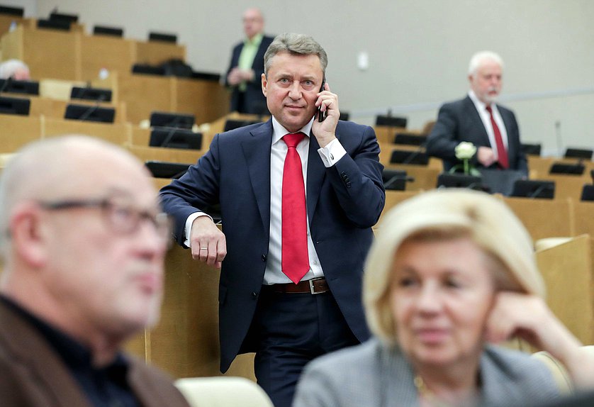 Член Комитета по безопасности и противодействию коррупции Анатолий Выборный
