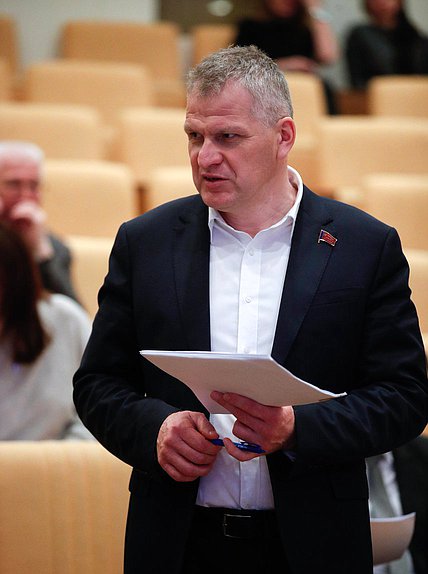 Заместитель Председателя Комитета по охране здоровья Алексей Куринный