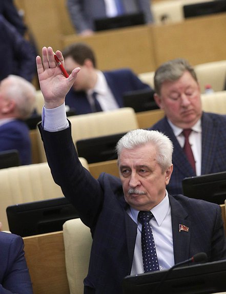 Член Комитета по охране здоровья Николай Осадчий