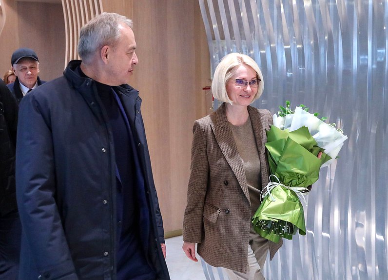 Председатель Палаты представителей Национального собрания Республики Беларусь Игорь Сергеенко и заместитель Председателя Государственной Думы Виктория Абрамченко