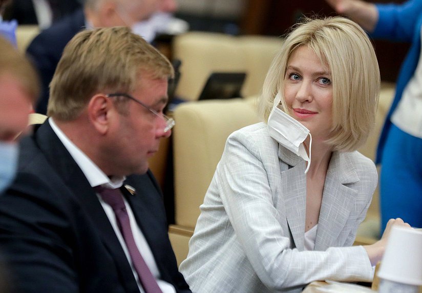 Член Комитета по образованию и науке Алена Аршинова