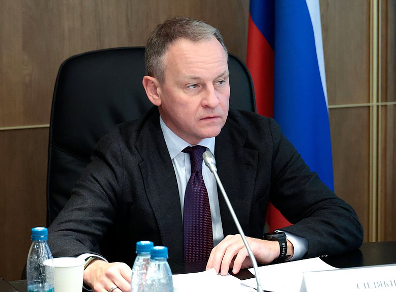 Председатель Комитета по цифровому развитию и искусственному интеллекту Александр Сидякин