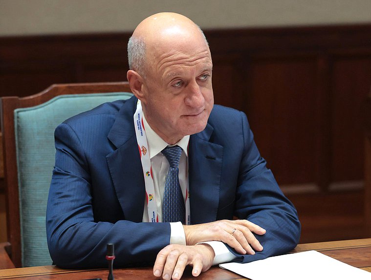 Заместитель Председателя Государственной Думы Александр Бабаков