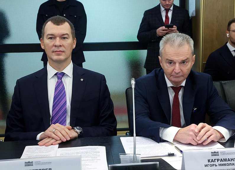 Министр спорта РФ Михаил Дегтярев и аудитор Счетной палаты РФ Игорь Каграманян