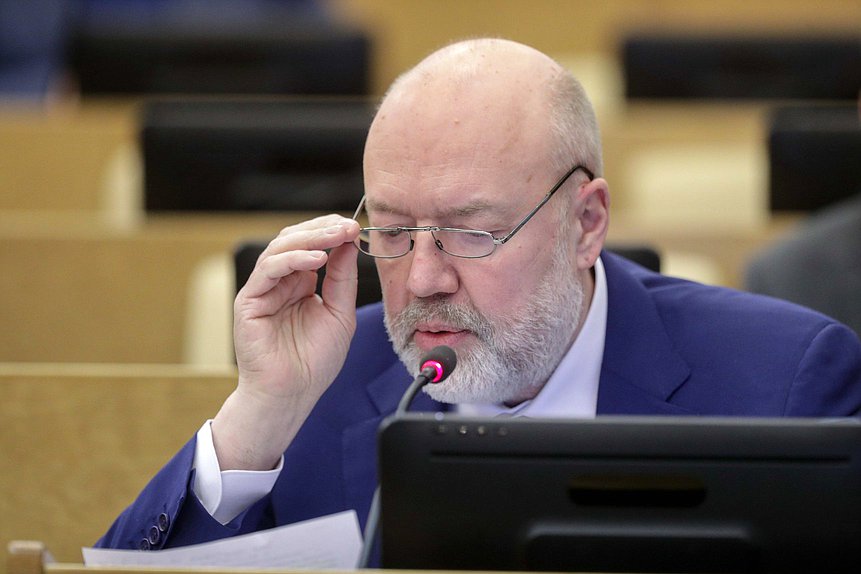 Председатель Комитета по государственному строительству и законодательству Павел Крашенинников
