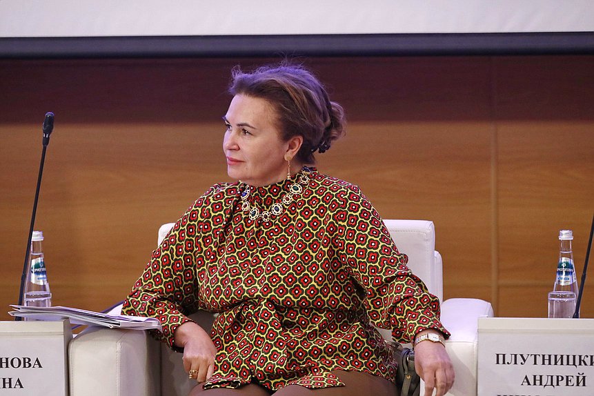 Первый заместитель Председателя Комитета Совета Федерации по социальной политике Жанна Чефранова