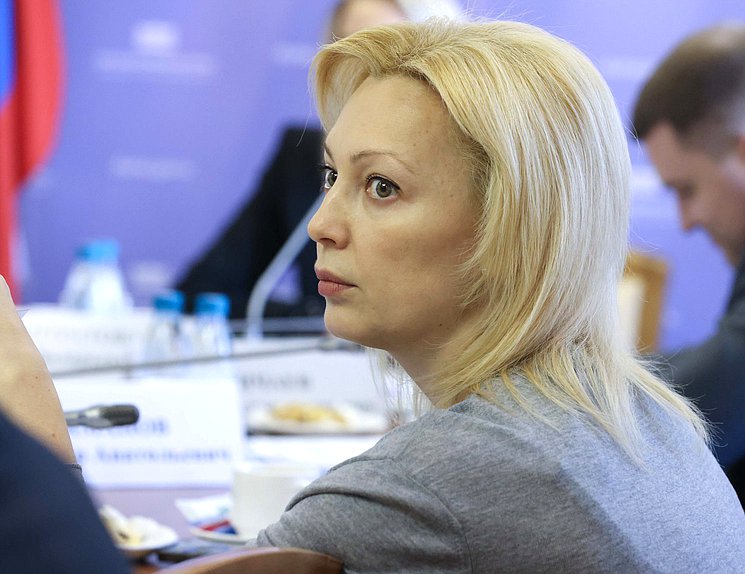 Член Комитета по развитию гражданского общества, вопросам общественных и религиозных объединений Ольга Тимофеева