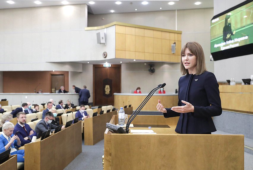 Член Комитета по просвещению Алена Аршинова