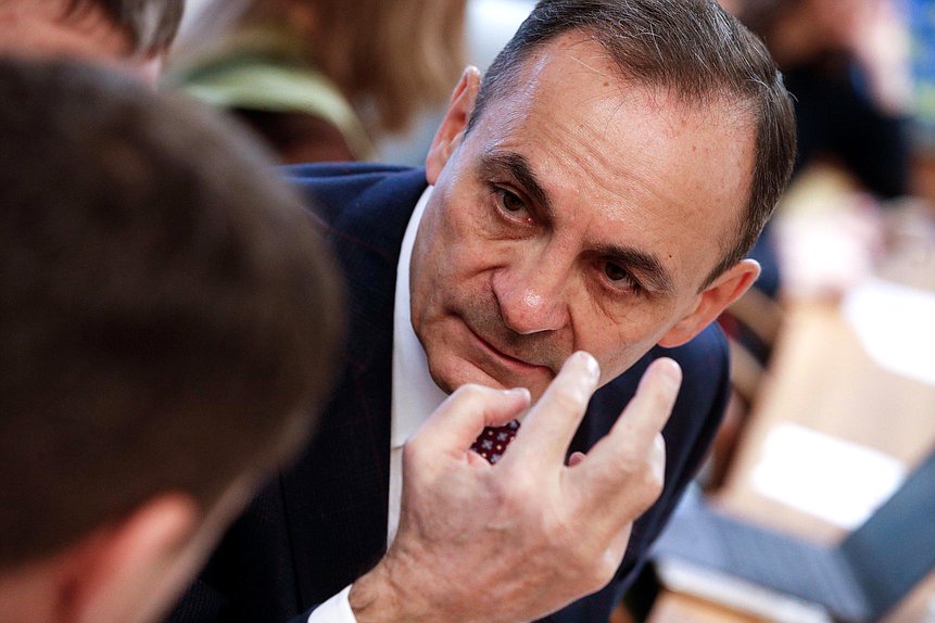 Заседание экспертной рабочей группы Комитета по труду, социальной политике и делам ветеранов на тему «Создание национального проекта по формированию доступной инфраструктуры, инклюзивного туризма для лиц с инвалидностью»