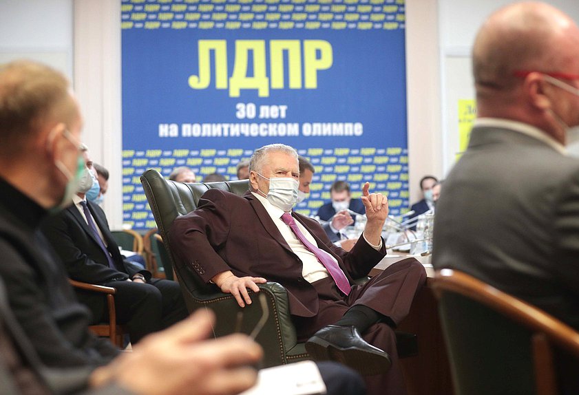 Руководитель фракции ЛДПР Владимир Жириновский