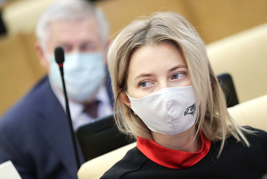 Заместитель Председателя Комитета по международным делам Наталья Поклонская