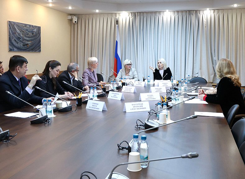 Заседание Комитета по просвещению