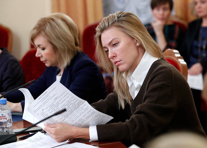 Первый заместитель Председателя Комитета по просвещению Алена Аршинова