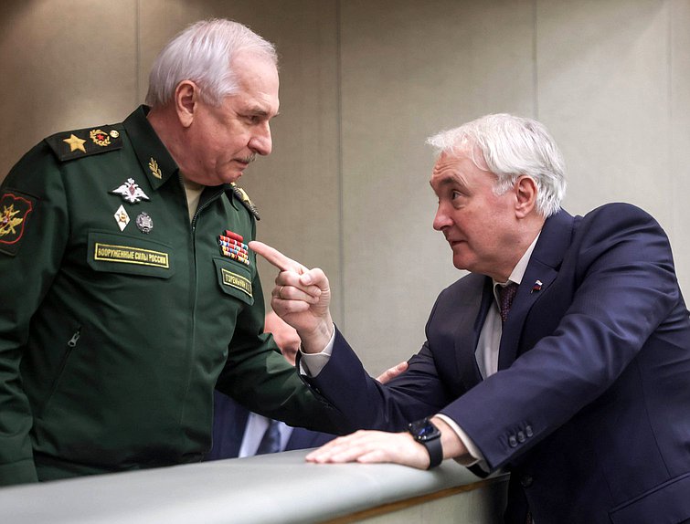 Председатель Комитета по обороне Андрей Картаполов