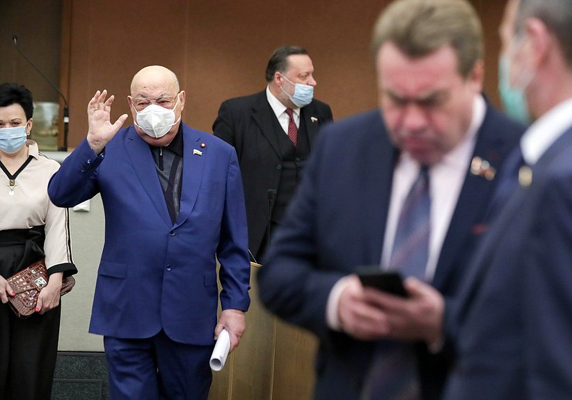 Член Комитета по транспорту и строительству Владимир Ресин