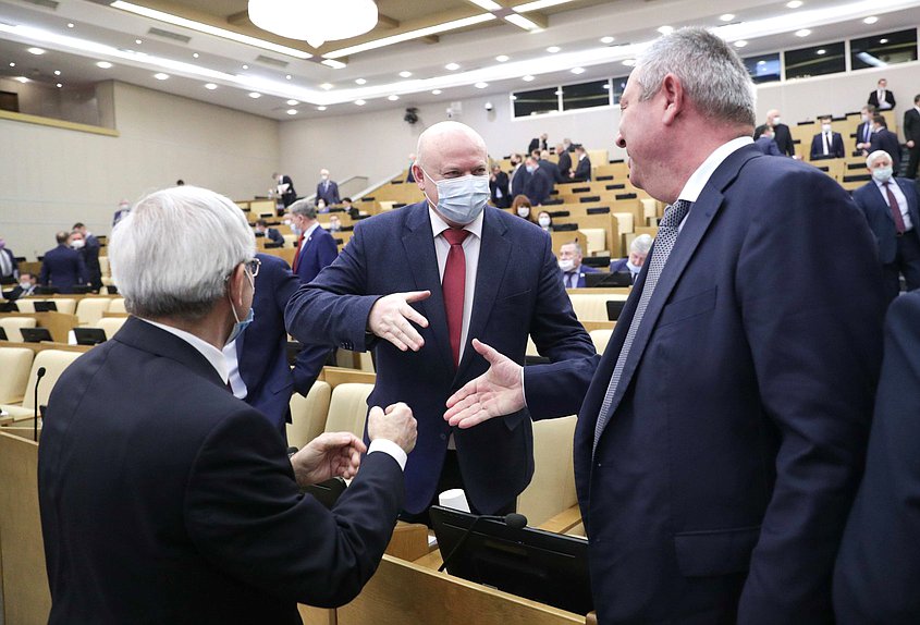 Первый заместитель Председателя Комитета по обороне Андрей Красов