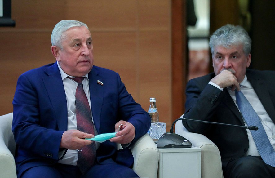 Председатель Комитета по региональной политике и проблемам Севера и Дальнего Востока Николай Харитонов