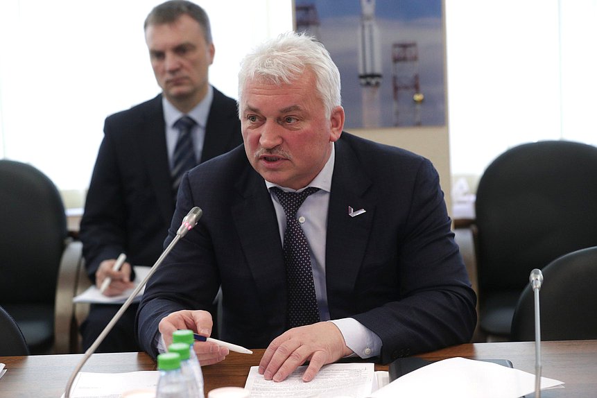 Круглый стол «Правовое регулирование деятельности и государственная аккредитация общероссийских и региональных, а также местных спортивных федераций при проведении международных спортивных мероприятий, в отношении которых возникают обязательства Российской Федерации»