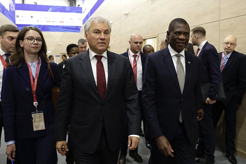 Chairman of the State Duma Vyacheslav Volodin and Deputy President of the Republic of South Africa Paul Mashatile