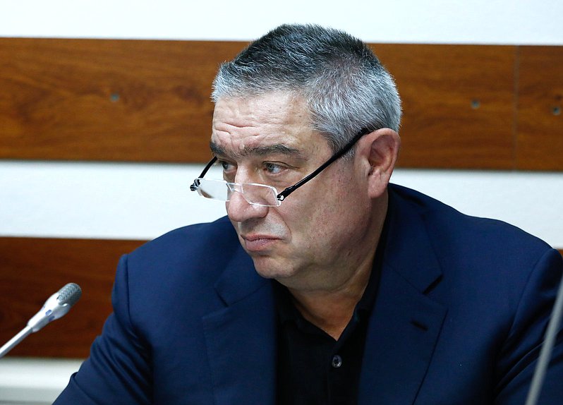 Первый заместитель Председателя Комитета по бюджету и налогам Глеб Хор