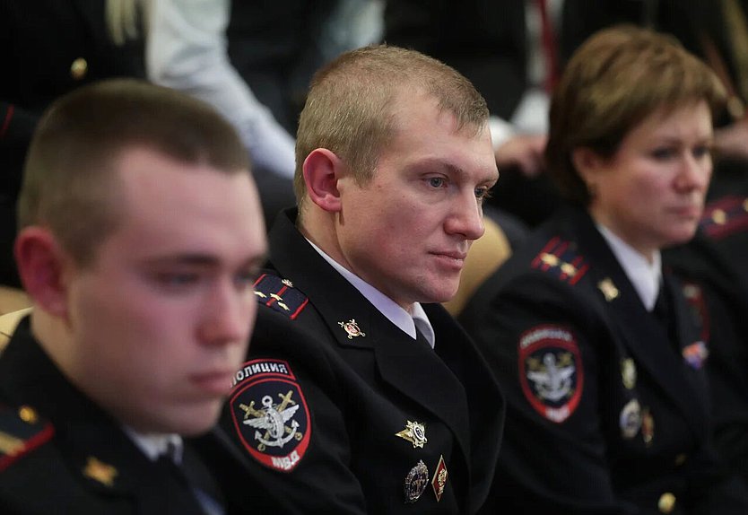 Круглый стол на тему: «Здоровый образ жизни — основа благополучия российской нации»