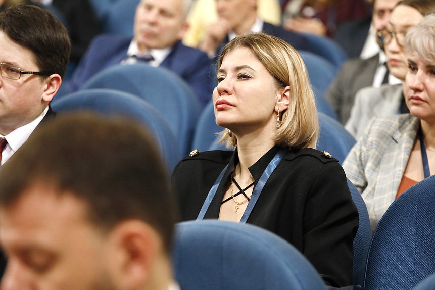 Сессия "Производство и инвестиции"