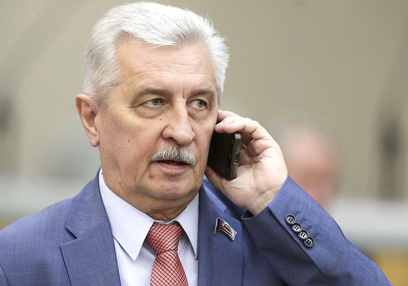 Член Комитета по охране здоровья Николай Осадчий