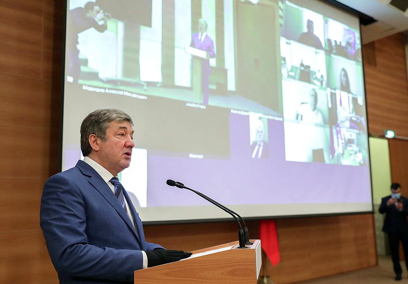 Первый заместитель Председателя Комитета по контролю и Регламенту Ризван Курбанов