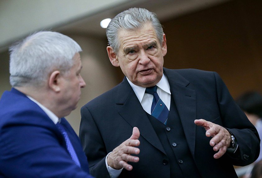 Член Комитета по бюджету и налогам Николай Гончар
